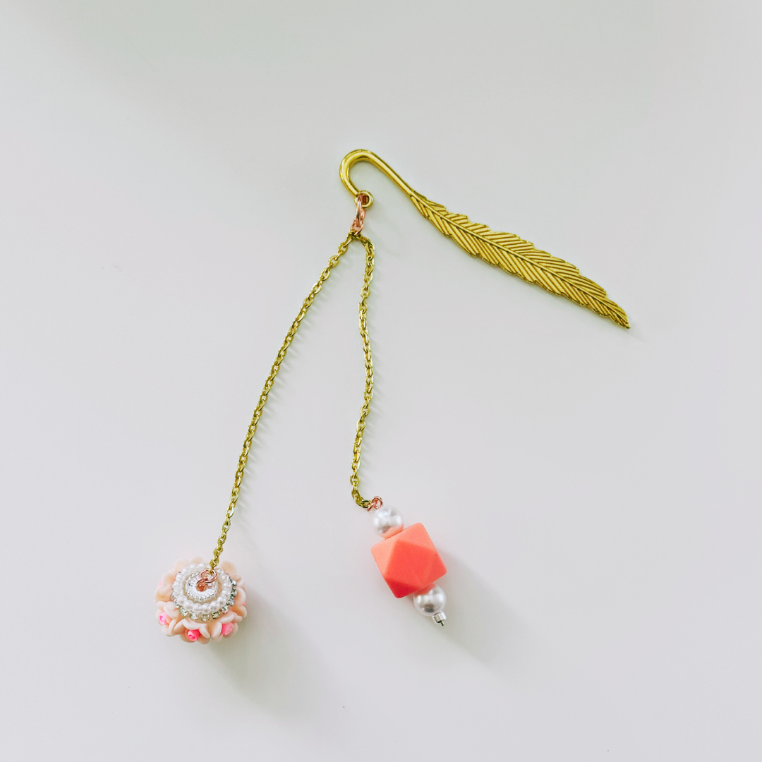 Floral Wheel Hook Bookmark (Discontinued)